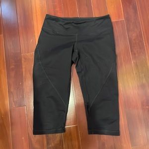 Zella mid rise capri